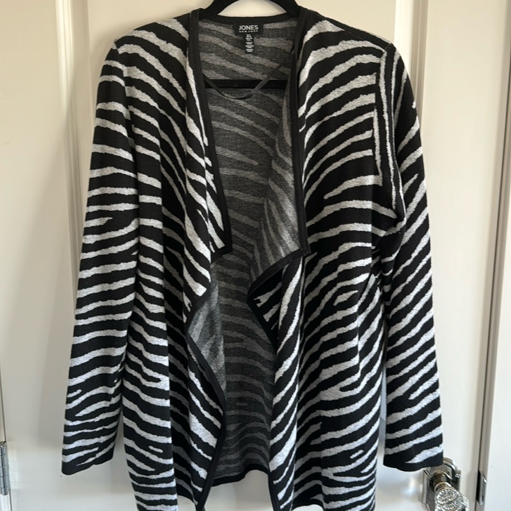 Jones New York open cardigan